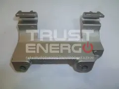 Кронштейн топливного бака KM178/Fuel tank upper support